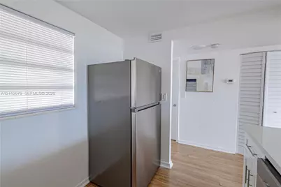 16400 NE 17th Ave #601, North Miami Beach, FL 33162 - Photo 12