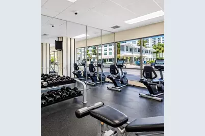 2750 NE 183rd St #1612, Aventura, FL 33160 - Photo 32