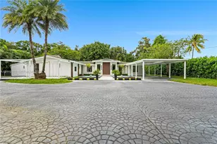 10831 SW 51st Ct, Davie, FL 33328 - Photo 8