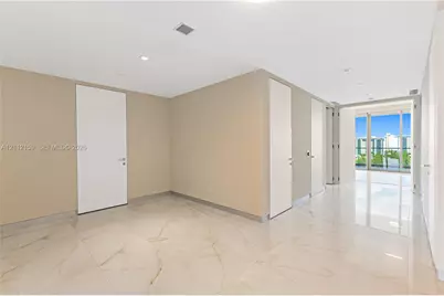18975 Collins Ave #802, Sunny Isles Beach, FL 33160 - Photo 26