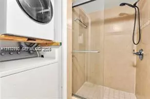 440 Lakeview Dr, Weston, FL 33326 - Photo 28