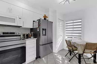 1650 SW 124th Ter #306D, Pembroke Pines, FL 33027 - Photo 8