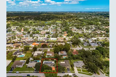 5941 SW 16th Ct, Plantation, FL 33317 - Photo 10