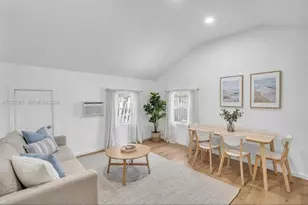 1008 N 18th Ct, Hollywood, FL 33020 - Photo 22