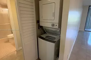 7300 NW 1st St, Plantation, FL 33317 - Photo 10