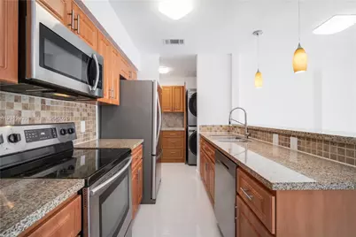 8901 SW 149th Ter #n/a, Palmetto Bay, FL 33176 - Photo 10