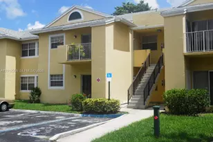 1881 NW 96th Terrace, Pembroke Pines, FL 33024 - Photo 1