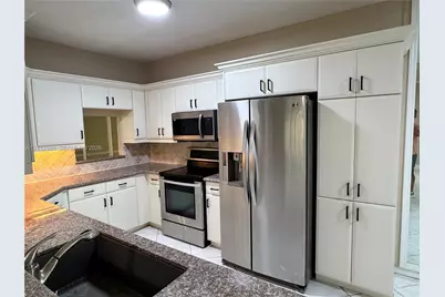 9766 Royal Palm Blvd #19, Coral Springs, FL 33065 - Photo 10