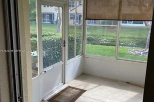 9766 Royal Palm Blvd, Coral Springs, FL 33065 - Photo 16