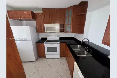 8740 N Sherman Cir #406, Miramar, FL 33025 - Photo 4