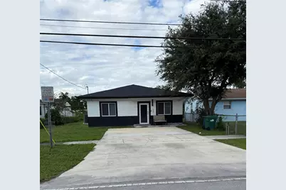1941 NW 151st St, Miami Gardens, FL 33054 - Photo 2