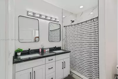 1941 NW 151st St, Miami Gardens, FL 33054 - Photo 16