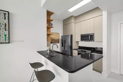 2775 NE 187th St #PENTHOUSE 3--REMODELED-, Aventura, FL 33180 - Photo 24