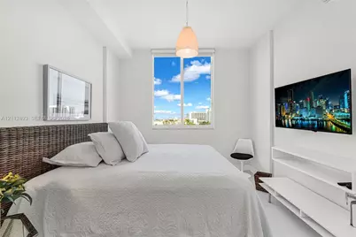 2775 NE 187th St #PENTHOUSE 3--REMODELED-, Aventura, FL 33180 - Photo 38