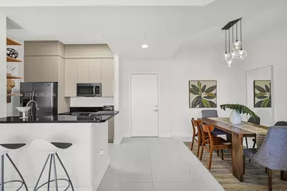 2775 NE 187th St #PENTHOUSE 3--REMODELED-, Aventura, FL 33180 - Photo 18
