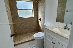 820 Twin Lakes Dr, Coral Springs, FL 33071 - Photo 6
