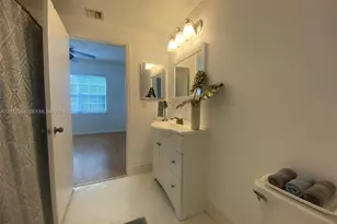 1809 Salerno Cir, Weston, FL 33327 - Photo 22