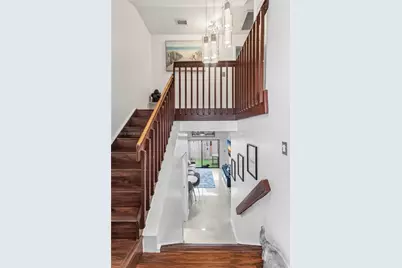 311 SW 95th Ter, Pembroke Pines, FL 33025 - Photo 2