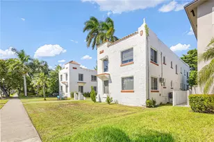 817 Tyler St, Hollywood, FL 33019 - Photo 1