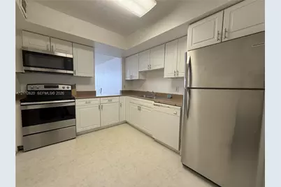 1301 NE Miami Gardens Dr #PH14W, Miami, FL 33179 - Photo 2