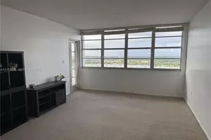 1301 NE Miami Gardens Dr, Miami, FL 33179 - Photo 4