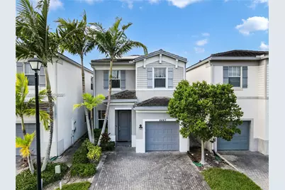 4445 NW 48th Ter, Tamarac, FL 33319 - Photo 1