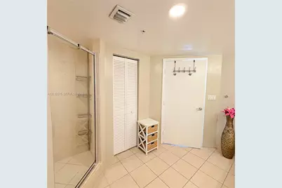16699 Collins Ave #1410, Sunny Isles Beach, FL 33160 - Photo 44