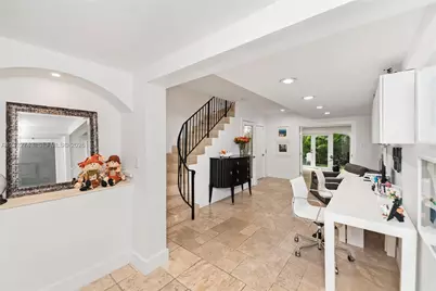 6157 Paradise Point Dr, Palmetto Bay, FL 33157 - Photo 12