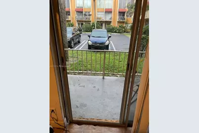 18111 NW 68th Ave #H102, Hialeah, FL 33015 - Photo 10
