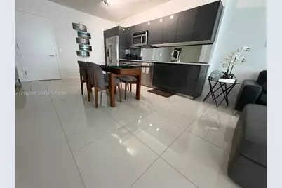 31 SE 6th St #2604, Miami, FL 33131 - Photo 4