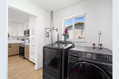 231 SW 28th Ter, Fort Lauderdale, FL 33312 - Photo 28