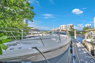 3575 Mystic Pointe Dr, Aventura, FL 33180 - Photo 10
