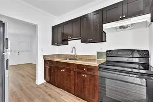 745 NW 14th Terrace, Fort Lauderdale, FL 33311 - Photo 2