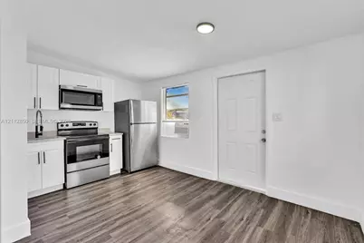 3904 SW 13th Ct #5, Fort Lauderdale, FL 33312 - Photo 1
