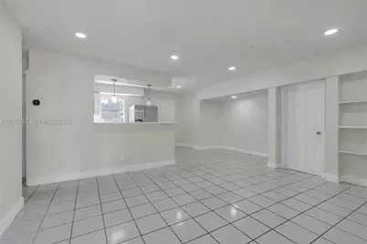 1207 Chateau Park Dr, Fort Lauderdale, FL 33311 - Photo 4