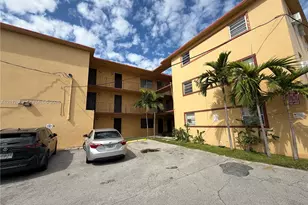 649 SW 7th St, Miami, FL 33130 - Photo 24