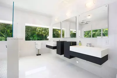 5520 Oakwood Ln, Coral Gables, FL 33156 - Photo 38