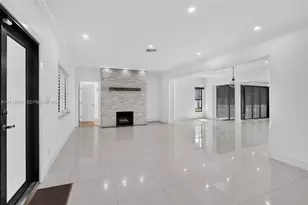 549 NE 12th Ave, Fort Lauderdale, FL 33301 - Photo 4