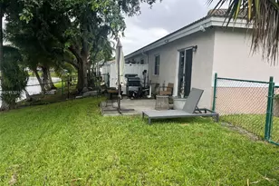 11364 SW 17th Ct, Miramar, FL 33025 - Photo 6