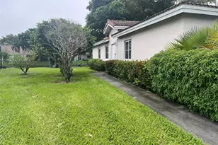 11364 SW 17th Ct, Miramar, FL 33025 - Photo 2