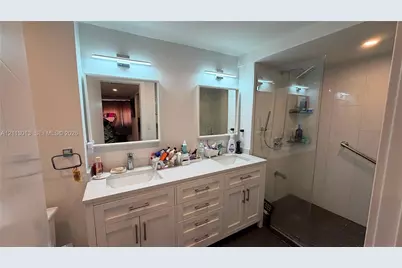 18151 NE 31st Ct #1702, Aventura, FL 33160 - Photo 10