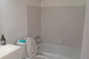 541 Blue Heron Dr, Hallandale Beach, FL 33009 - Photo 12