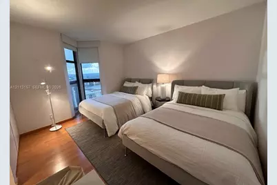 1000 W Island Blvd #2210, Aventura, FL 33160 - Photo 18