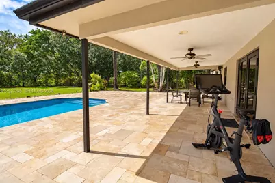 13500 SW 16th Ct, Davie, FL 33325 - Photo 26
