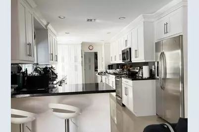 8100 SW 136th St, Palmetto Bay, FL 33156 - Photo 2