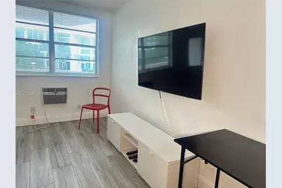505 NE 30th St #201, Miami, FL 33137 - Photo 6