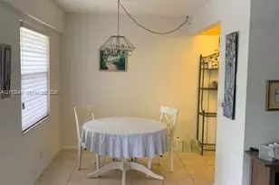 300 SW 134th Way, Pembroke Pines, FL 33027 - Photo 4
