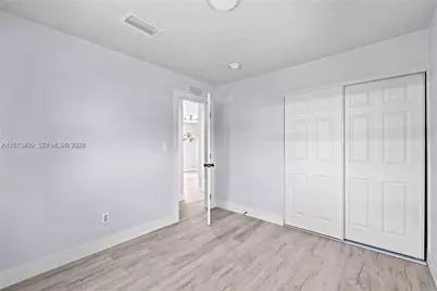 5621 SW 38th Ct, Davie, FL 33314 - Photo 14