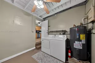 5265 NE 1st Terrace, Oakland Park, FL 33334 - Photo 22