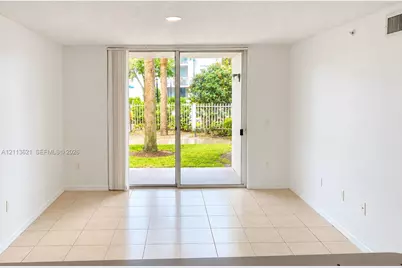 620 SW 111th Ave #104, Pembroke Pines, FL 33025 - Photo 4